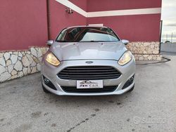 Grigio Usata 2017 Ford Fiesta Titanium Tre volumi | 8400 € (Super prezzo)