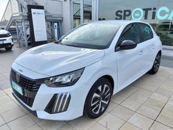 Bianco Nuova 2025 Peugeot 208 Style Due volumi | 16.950 € (Buon prezzo)