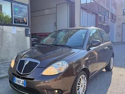 Marrone Usata 2009 Lancia Ypsilon Due volumi | 3300 € (Buon prezzo)