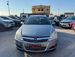 Grigio(met.) Usata 2008 Opel Astra Cosmo Tre volumi | 2900 € (Buon prezzo)