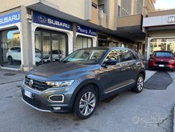 Grigio Usata 2018 VW T-Roc Style SUV | 13.900 € (Buon prezzo)