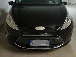 Nero Usata 2008 Ford Fiesta Tre volumi | 4000 €
