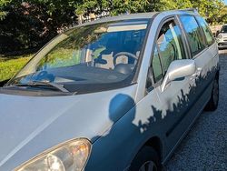 Grigio Usata 2007 Peugeot 807 Monovolume | 700 €