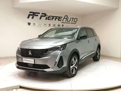Grigio artense Usata 2023 Peugeot 5008 Allure Monovolume | 26.700 € (Buon prezzo)