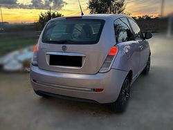 Usata 2010 Lancia Ypsilon Due volumi | 2800 €