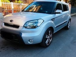 Grigio Usata 2011 Kia Soul SUV | 3950 €