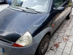 Nero Usata 2000 Ford Ka Tre volumi | 900 € (Buon prezzo)