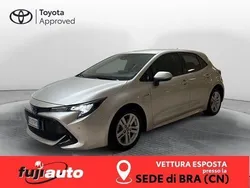 Grigio Usata 2019 Toyota Corolla Business Edition SUV | 16.400 € (Buon prezzo)