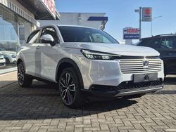 Premium sunlight white Nuova 2025 Honda HR-V Elegance SUV | 28.900 € (Ottimo prezzo)