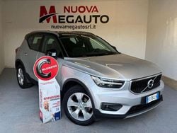 Grigio Usata 2018 Volvo XC40 SUV | 17.990 € (Buon prezzo)