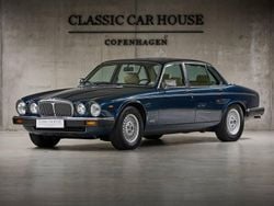 Blu Usata 1993 Daimler Double Six Serie 1 Tre volumi | 25.000 €