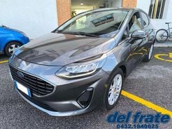 Grigio Usata 2022 Ford Fiesta Tre volumi | 15.000 € (Buon prezzo)