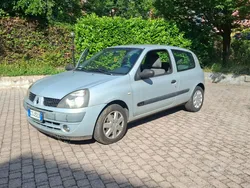 Usata 2005 Renault Clio II Due volumi | 1700 € (Ottimo prezzo)