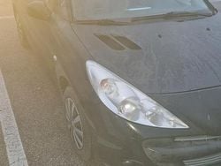 Nero Usata 2011 Peugeot 206 Tre volumi | 2500 € (Ottimo prezzo)