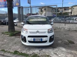Bianco Usata 2013 Citroën C3 Picasso Exclusive Monovolume | 5650 € (Molto cara)