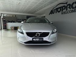 Grigio Usata 2017 Volvo V40 Business Edition Station wagon | 7200 € (Buon prezzo)