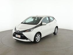 Bianco Usata 2017 Toyota Aygo Cool Due volumi | 8799 € (Buon prezzo)
