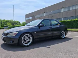 Usata 2002 Lexus IS200 Tre volumi | 10.000 €