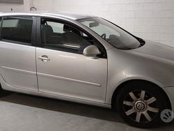 Usata 2005 VW Golf V Tre volumi | 1199 € (Ottimo prezzo)