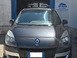 Nero Usata 2011 Renault Scénic III Luxe Monovolume | 4500 € (Buon prezzo)
