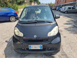 Nero Usata 2009 Smart ForTwo Coupé Pulse Due volumi | 3600 € (Ottimo prezzo)