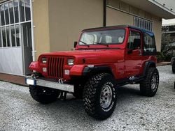 Usata 1989 Jeep Wrangler Laredo SUV | 21.500 €