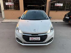 Bianco Usata 2016 Peugeot 208 GT-line Due volumi | 7900 € (Buon prezzo)