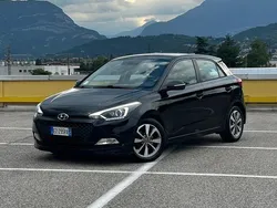 Nero Usata 2015 Hyundai i20 Style Tre volumi | 6300 € (Super prezzo)