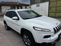 Bianco Usata 2015 Jeep Cherokee Limited SUV | 9000 € (Buon prezzo)