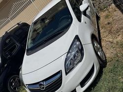Usata 2017 Opel Meriva Cosmo Monovolume | 5800 € (Super prezzo)