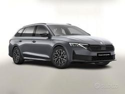 Verde Nuova 2025 Skoda Octavia SportLine Station wagon | 31.885 € (Buon prezzo)