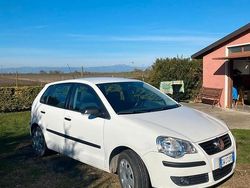 Bianco Usata 2009 VW Polo United Tre volumi | 4800 € (Ottimo prezzo)