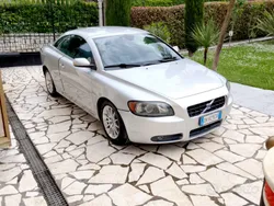 Usata 2007 Volvo C70 Momentum Cabrio | 7000 €