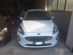 Bianco Usata 2019 Ford Fiesta Titanium Due volumi | 11.900 € (Cara)