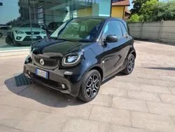 Nero Usata 2018 Smart ForTwo Coupé Passion Due volumi | 10.500 € (Super prezzo)