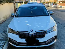 Bianco Usata 2020 Skoda Superb Scout 4x4 Station wagon | 28.500 € (Molto cara)