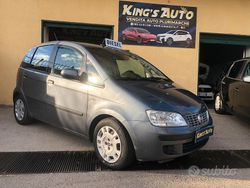 Grigio Usata 2010 Fiat Idea Active Monovolume | 4999 € (Molto cara)