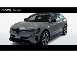 Grigio Usata 2023 Renault Mégane Techno SUV | 29.500 € (Buon prezzo)