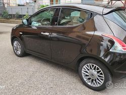 Marrone Usata 2013 Lancia Ypsilon Due volumi | 4500 € (Buon prezzo)