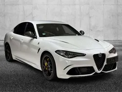 Bianco Usata 2021 Alfa Romeo Giulia Quadrifoglio Tre volumi | 59.950 € (Molto cara)