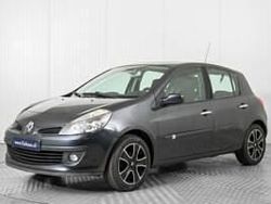 Grigio Usata 2006 Renault Clio III | 399 € (Ottimo prezzo)