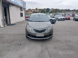 Grigio Usata 2022 Lancia Ypsilon S Due volumi | 9499 € (Ottimo prezzo)