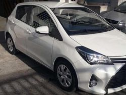 Other Usata 2015 Toyota Yaris Tre volumi | 6500 € (Buon prezzo)