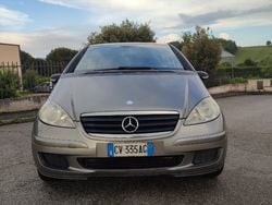 Usata 2005 Mercedes A160 Tre volumi | 1599 €