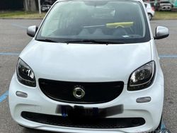 Bianco Usata 2017 Smart ForFour Passion Due volumi | 14.000 € (Cara)