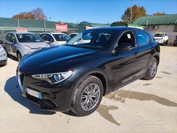 Nero Usata 2021 Alfa Romeo Stelvio Business SUV | 24.500 € (Ottimo prezzo)