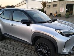 Argento Usata 2022 Toyota Yaris Hybrid Station wagon | 25.800 € (Molto cara)