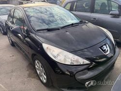 Nero Usata 2007 Peugeot 207 Due volumi | 1950 € (Ottimo prezzo)