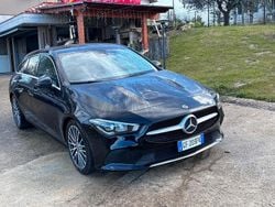 Nero Usata 2022 Mercedes CLA200 Station wagon | 27.000 €