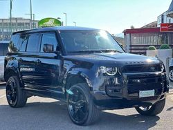 Nero metallizzato Usata 2024 Land Rover Defender SUV | 99.500 € (Buon prezzo)